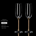 conjunto-tacas-champagne-cristal-lapidado.jpg" alt="Conjunto com 2 taças de champagne em cristal lapidado com haste cravejada dourada e prateada