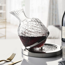 Decanter rotativo de cristal 1500ml com base giratória e acabamento espelhado para vinhos sofisticados.