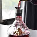 Aerador de aço inox com saída estilo flor em decanter iceberg de cristal.