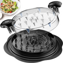 Utensílio manual desfiando frango cozido com facilidade, perfeito para receitas rápidas
