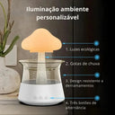 Umidificador Cloud Rain RGB com base branca liberando efeito chuva para reservatório transparente
