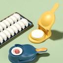 Máquina de fazer pastel amarela com alça ergonômica, ideal para cozinhar rápido e com praticidade.