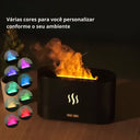 Difusor RGB Flame PRO preto soltando névoa com iluminação personalizada