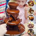 Cascata de chocolate compacta ideal para festas, encontros e presentes.