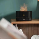 Difusor RGB Flame PRO preto soltando névoa com iluminação personalizada