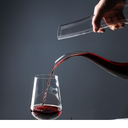 Decanter artesanal 1500ml em cristal sem chumbo com acabamento escultural e polido à mão – Casa Splendida.