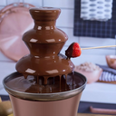 Cascata de chocolate compacta ideal para festas, encontros e presentes.
