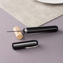 Abridor de vinho com bomba de ar e cortador, design compacto e elegante da Casa Splendida.