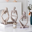 Estátua abstrata O Pensador em resina premium para decoração elegante e moderna de interiores