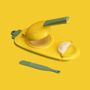 Máquina de fazer pastel amarela com alça ergonômica, ideal para cozinhar rápido e com praticidade.