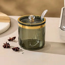 kit de potes para temperos verde fumê com aro dourado e suporte dourado – Casa Splendida