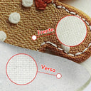 Detalhe do Jogo Americano de Natal Biscoito Artesanal Casa Splendida – estampa boneco de biscoito natalino em linho