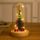 Luminária de Mesa de Natal com Árvore e Luz LED Casa Splendida — medidas 22 cm de altura e 11 cm de diâmetro, design com base de madeira e cúpula de vidro.