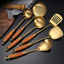 Kit 6 utensílios dourados em aço inox 304 com cabos de madeira – Casa Splendida