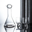 Conjunto jarra decanter 900 ml com dois copos quadrados em vidro rose

