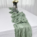 Caminho de mesa de gaze em cores suaves e delicadas, estilo rústico-elegante, ideal para casamentos, festas e mesa posta