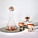 Conjunto jarra decanter 900 ml com dois copos quadrados em vidro rose

