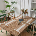 Jogo americano macramê retangular em algodão e linho, tons neutros, estilo rústico boho Casa Splendida.