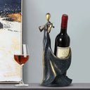 Suporte para Vinho Decorativo Escultura Violinista em Resina Casa Splendida