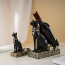 Suporte para Vinho com Escultura Egípcia em Resina Casa Splendida