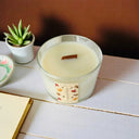 Vela Aromática Cascas e Folhas com Pavio de Madeira | Casa Splendida